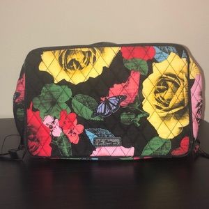 Vera Bradley Make up bag